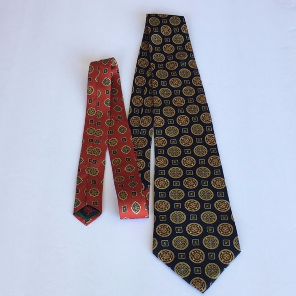 Tommy Hilfiger 100% Silk Necktie